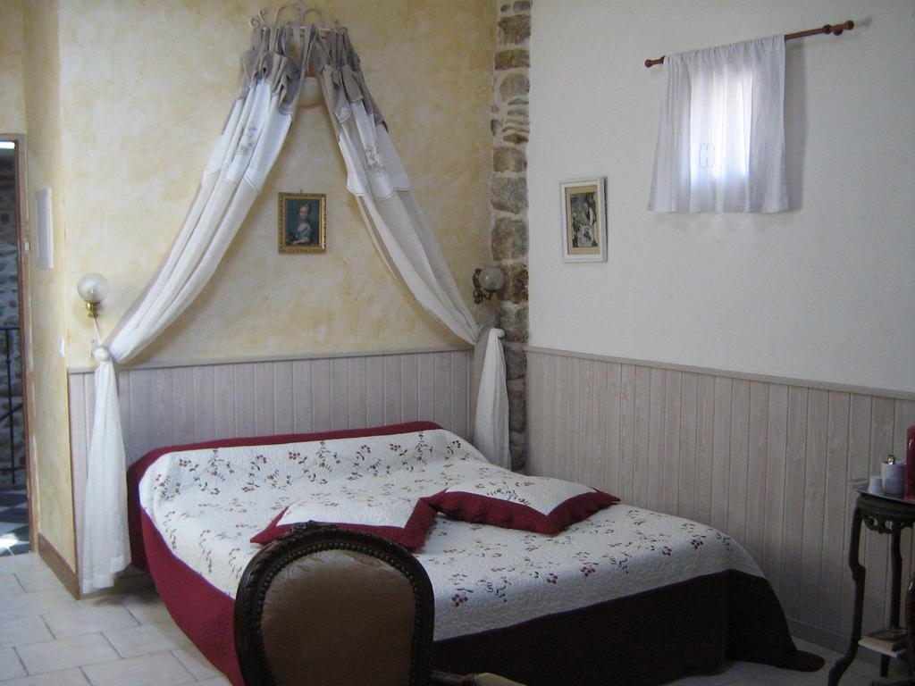 Le Mas De La Musardiere Chambres D Hotes Les Assions Экстерьер фото